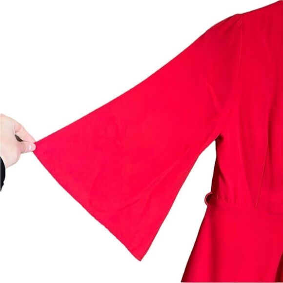 Forever 21 red flowy dress 3/4 sleeves. - Picture 2 of 8